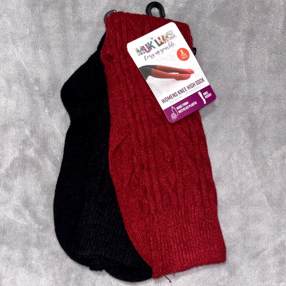 Muk Luks Cozy Up Your Knee High Socks Womens OS (6-11) Red‎ Black 2 Pair Pack